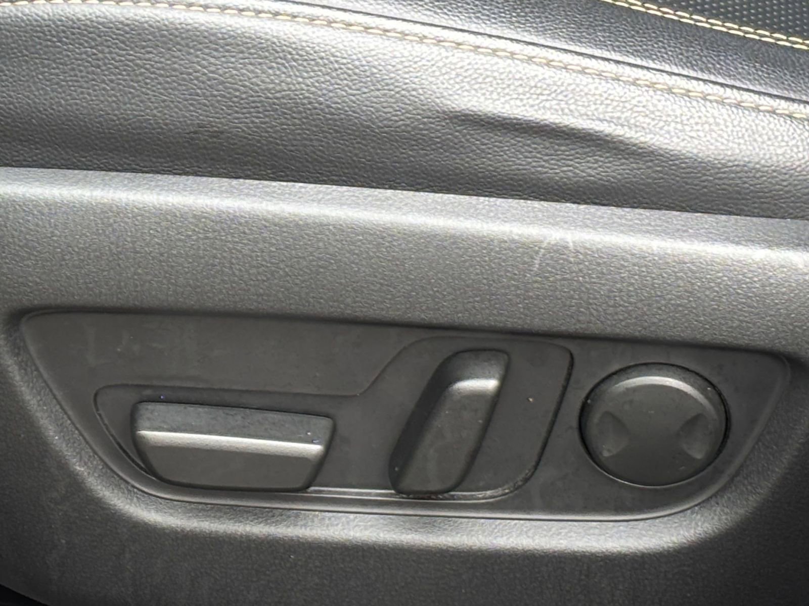 Thumbnail: 2025 Mazda CX-90 - 23