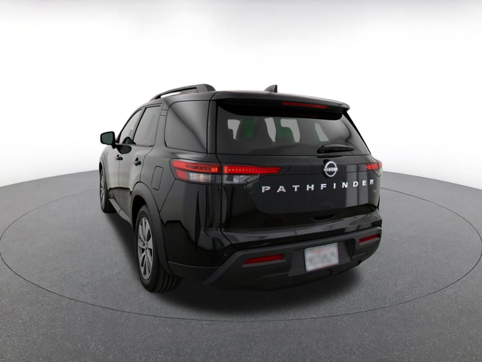 Thumbnail: 2025 Nissan Pathfinder - 7