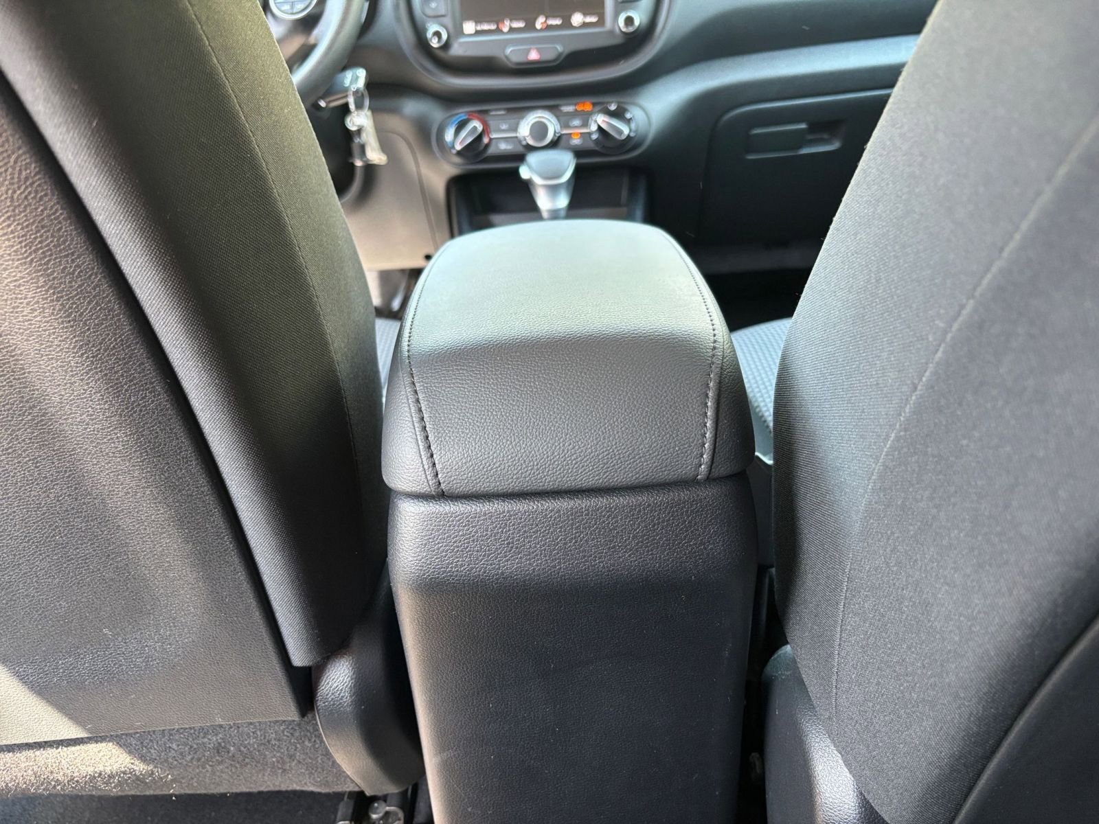 Thumbnail: 2025 Kia Soul - 23