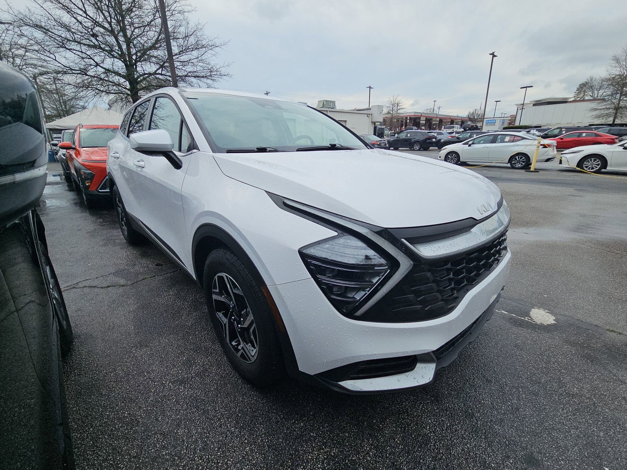 Thumbnail: 2025 Kia Sportage - 4