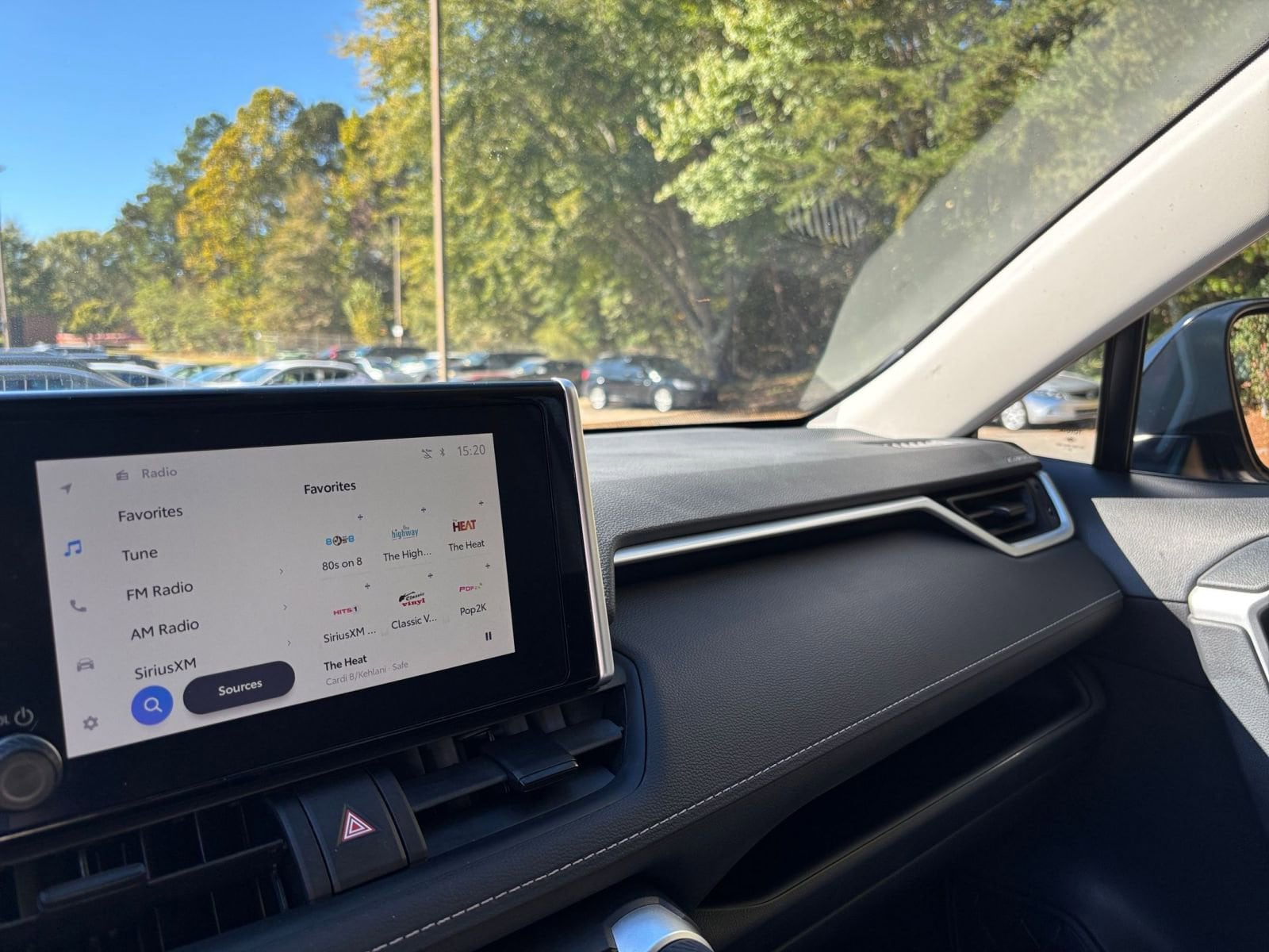 Thumbnail: 2025 Toyota RAV4 - 35