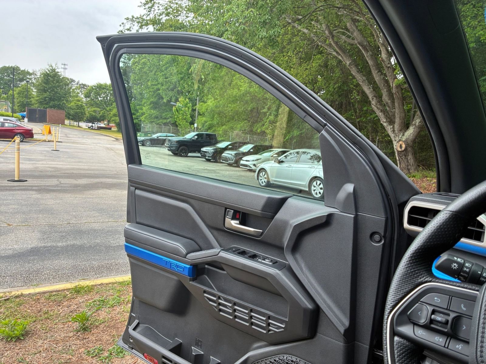Thumbnail: 2025 Toyota Tacoma - 20
