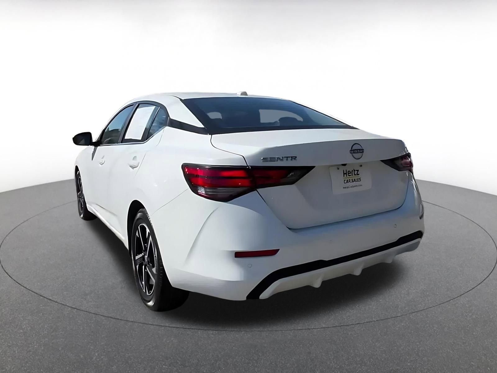 Thumbnail: 2025 Nissan Sentra - 11