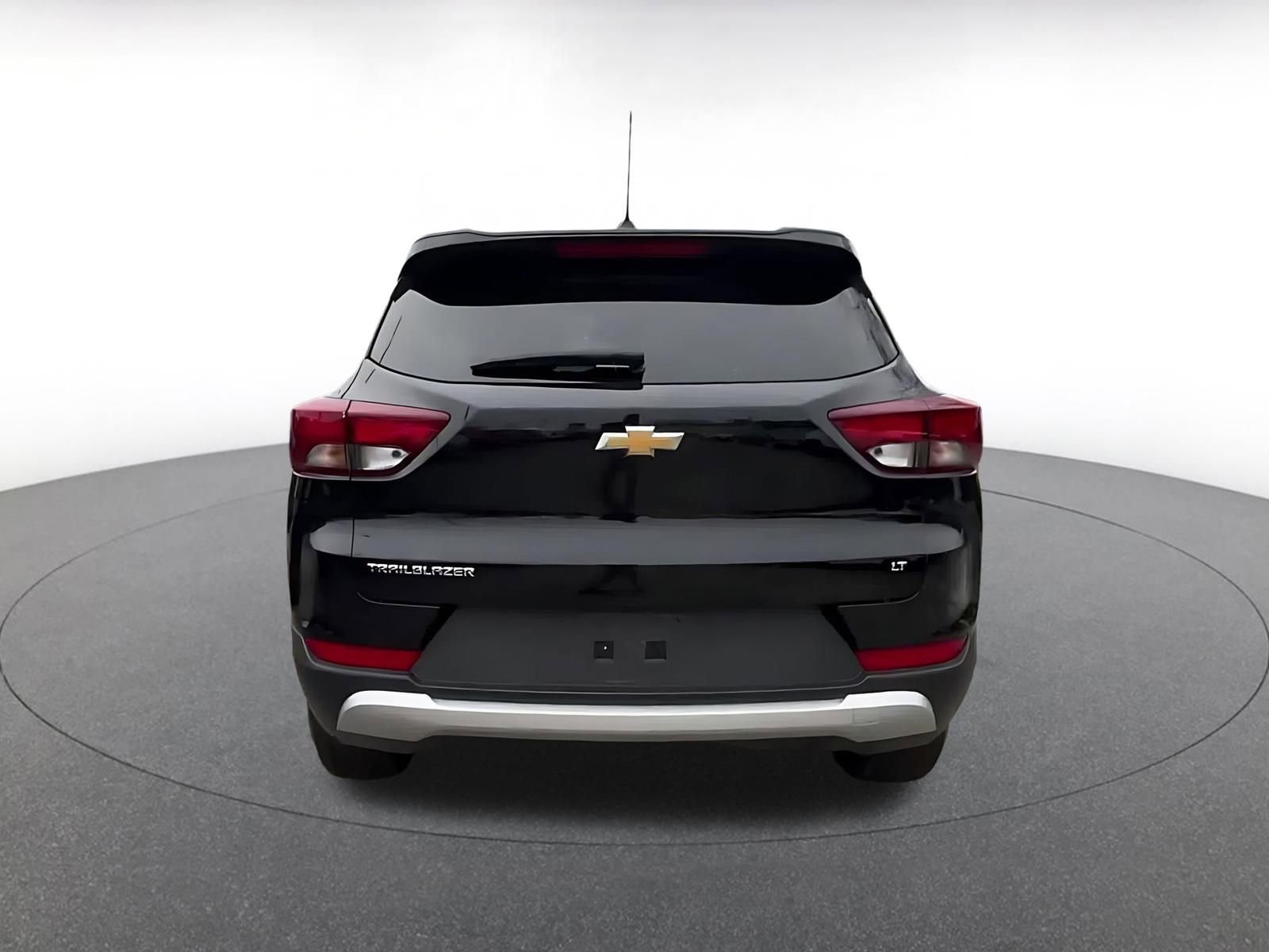 Thumbnail: 2025 Chevrolet TrailBlazer - 12