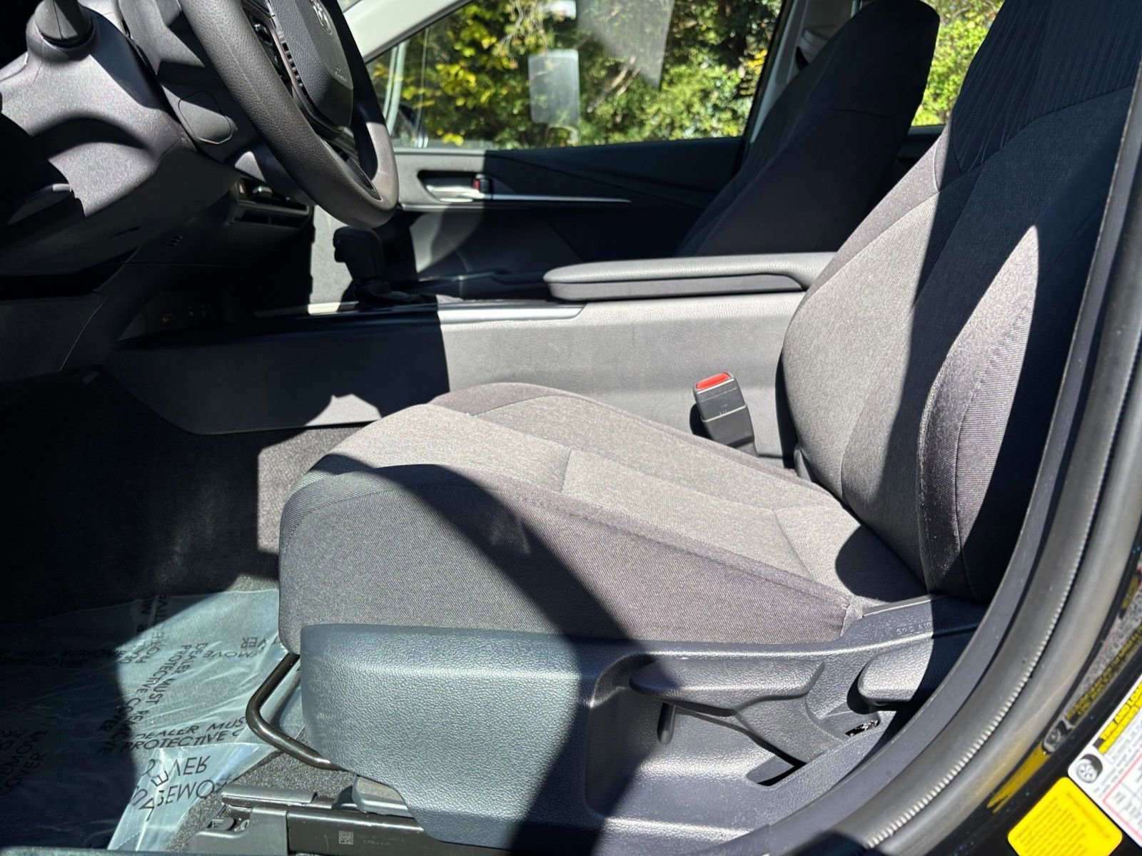 Thumbnail: 2025 Toyota Camry - 27