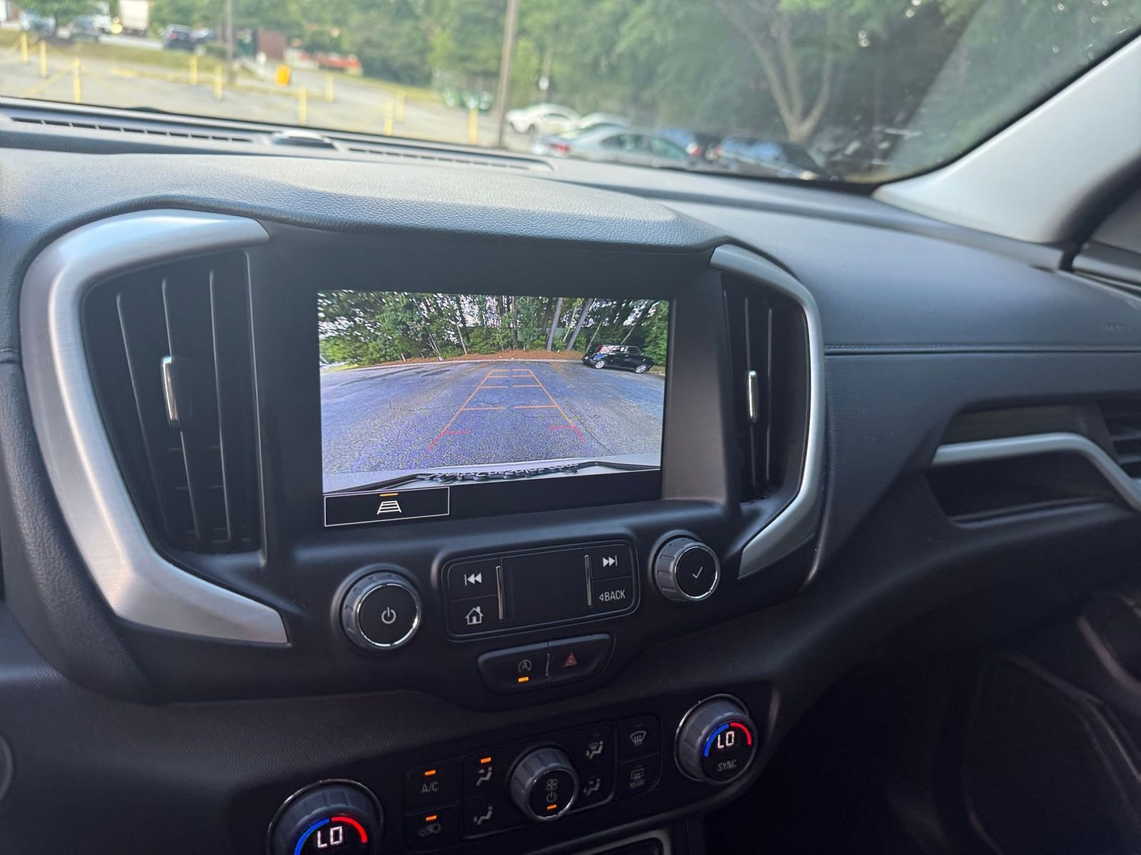 Thumbnail: 2023 GMC Terrain - 17