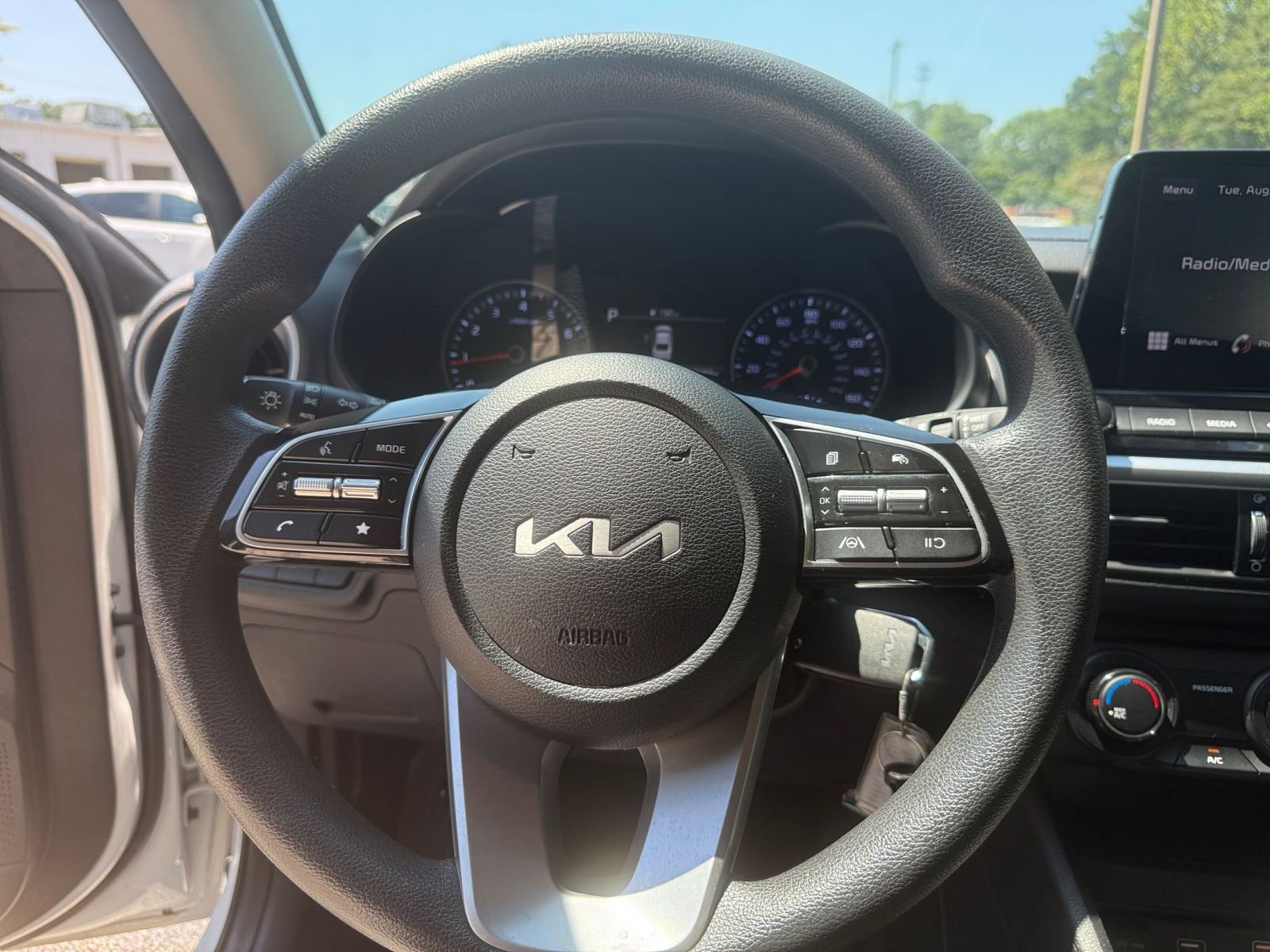 Thumbnail: 2024 GMC Terrain - 28