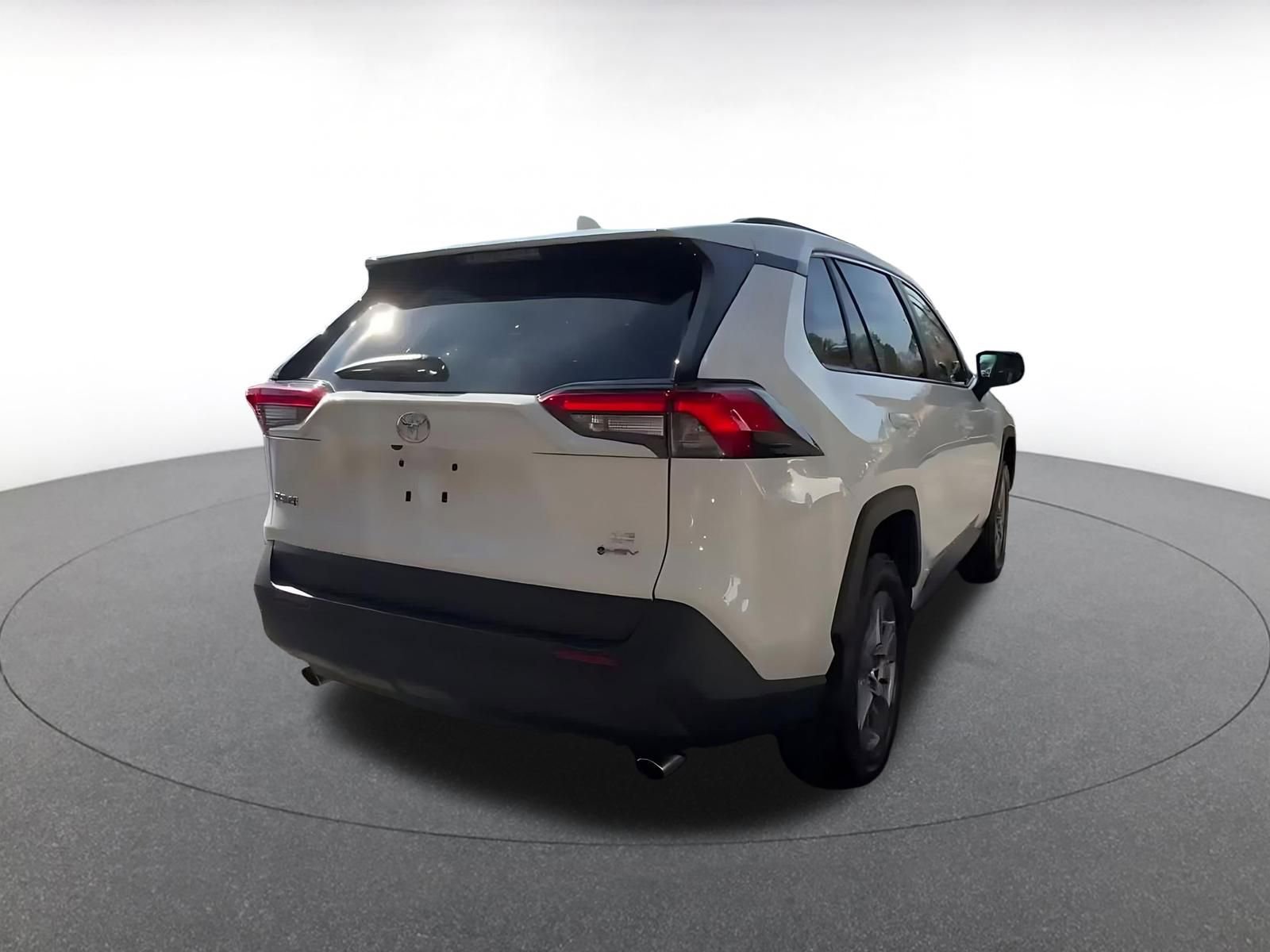 Thumbnail: 2025 Toyota RAV4 - 14