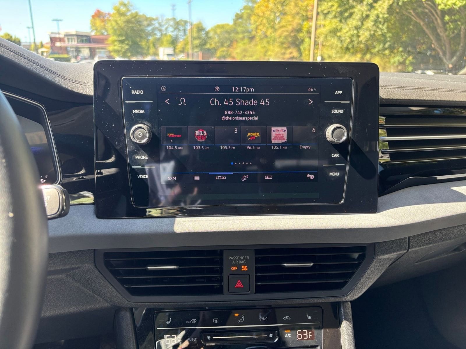 Thumbnail: 2025 Volkswagen Jetta - 18