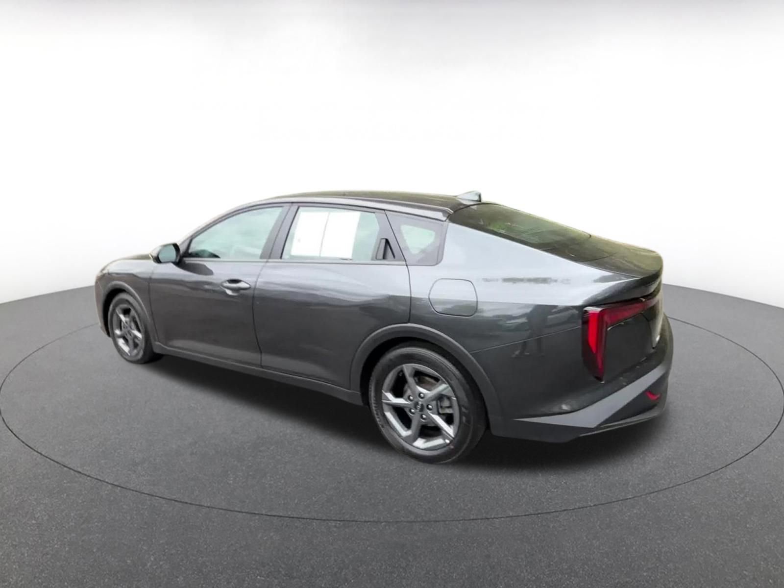 Thumbnail: 2025 Kia K4 - 10