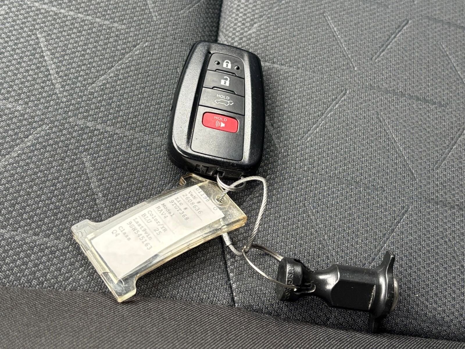 Thumbnail: 2025 Toyota RAV4 - 22