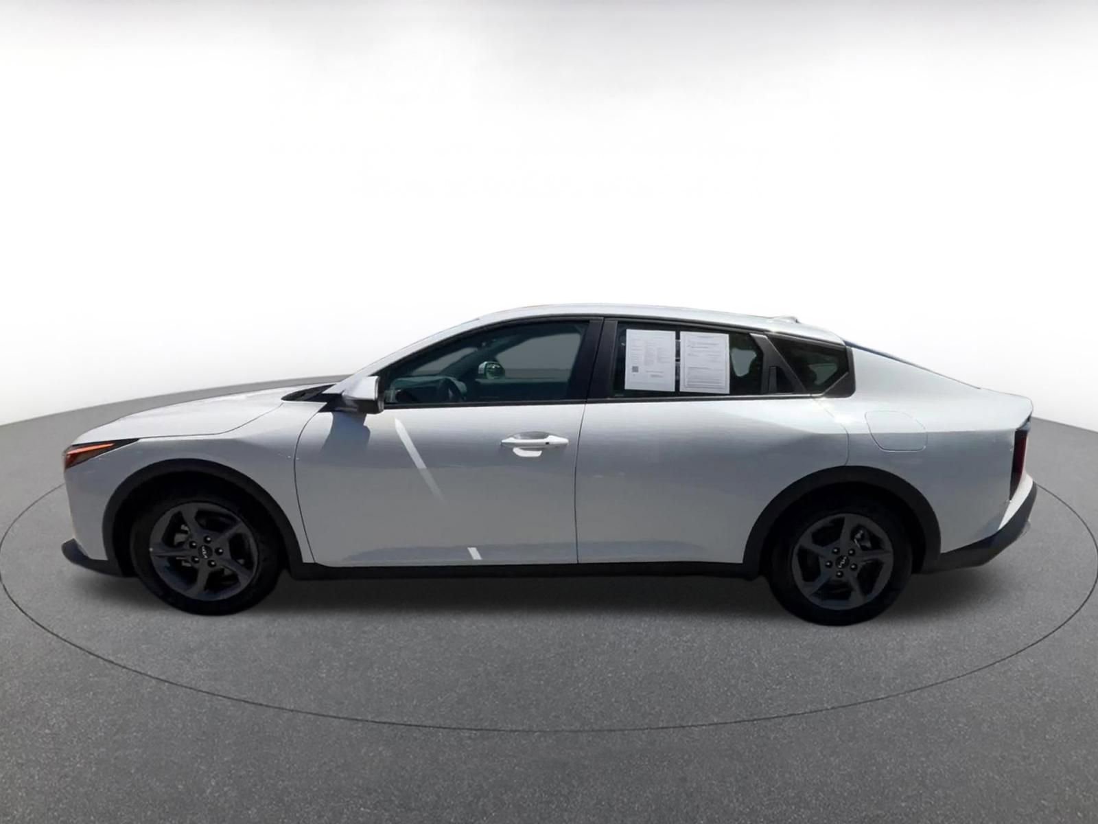Thumbnail: 2025 Kia K4 - 9