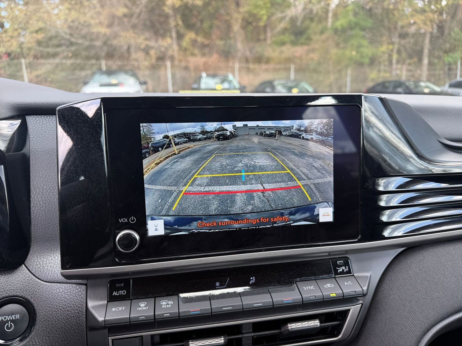 Thumbnail: 2025 Toyota Camry - 17