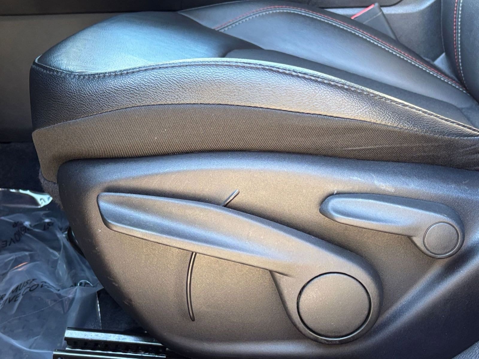 Thumbnail: 2025 Jeep Compass - 23