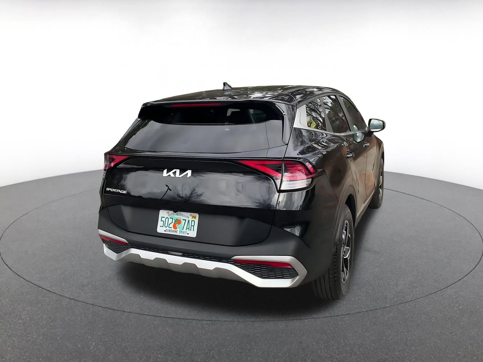 Thumbnail: 2025 Kia Sportage - 12