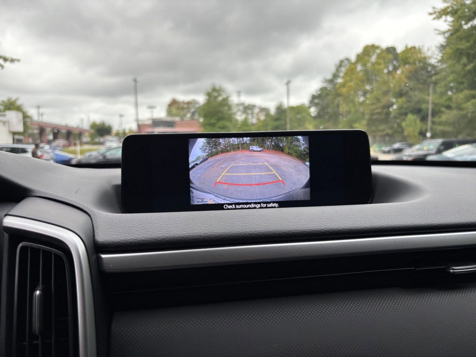 Thumbnail: 2025 Mazda CX-50 - 17