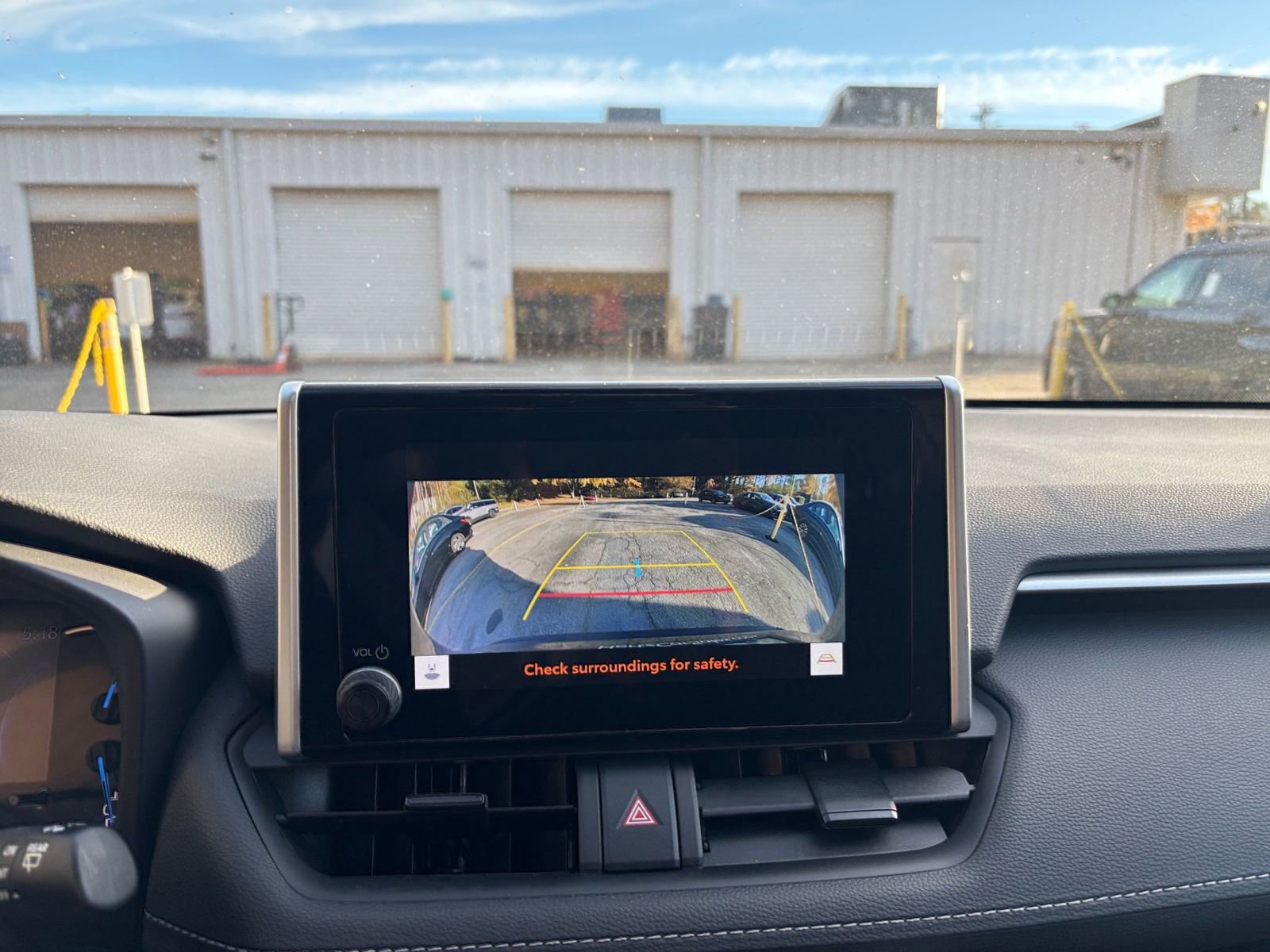 Thumbnail: 2025 Toyota RAV4 - 17