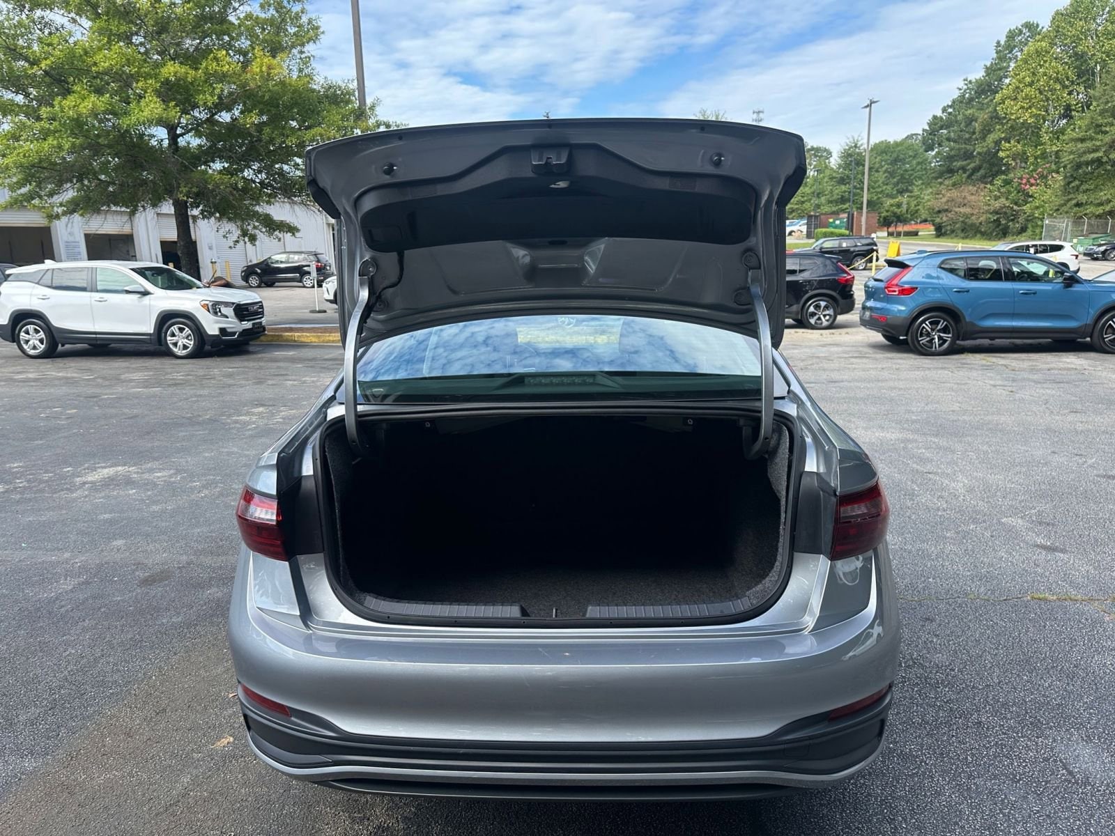 Thumbnail: 2024 Volkswagen Jetta - 31