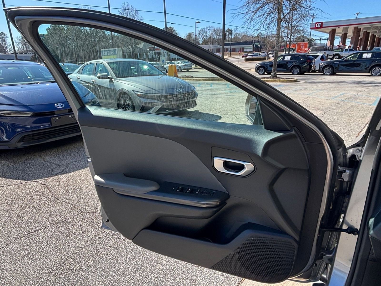 Thumbnail: 2025 Kia K4 - 18