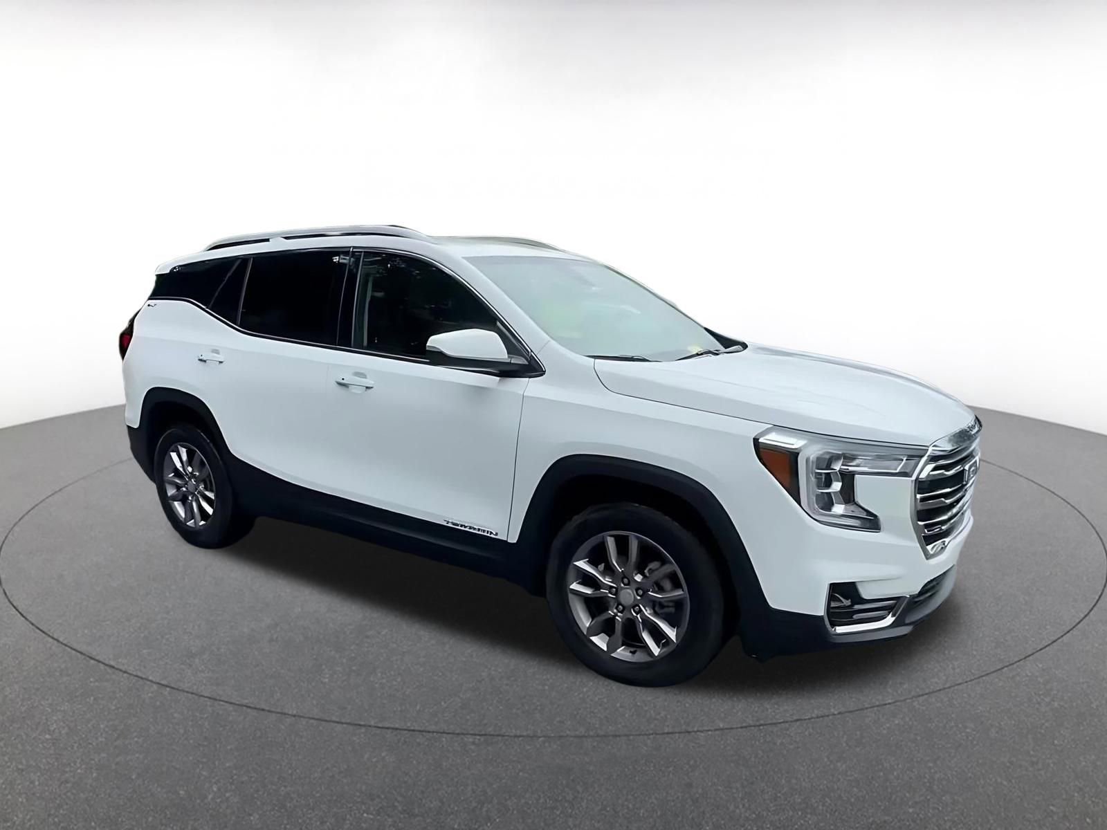 Thumbnail: 2024 GMC Terrain - 2