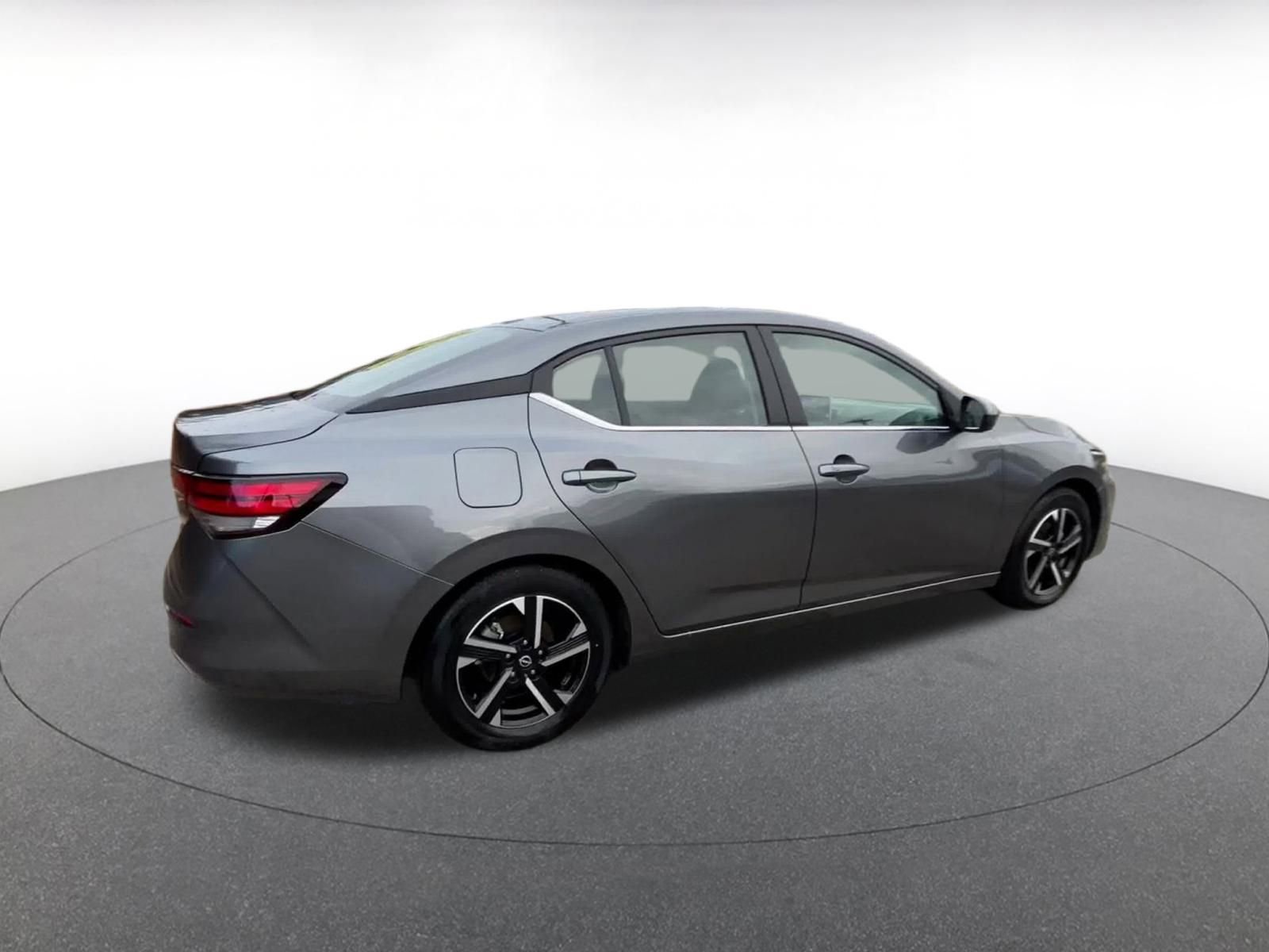 Thumbnail: 2025 Nissan Sentra - 15