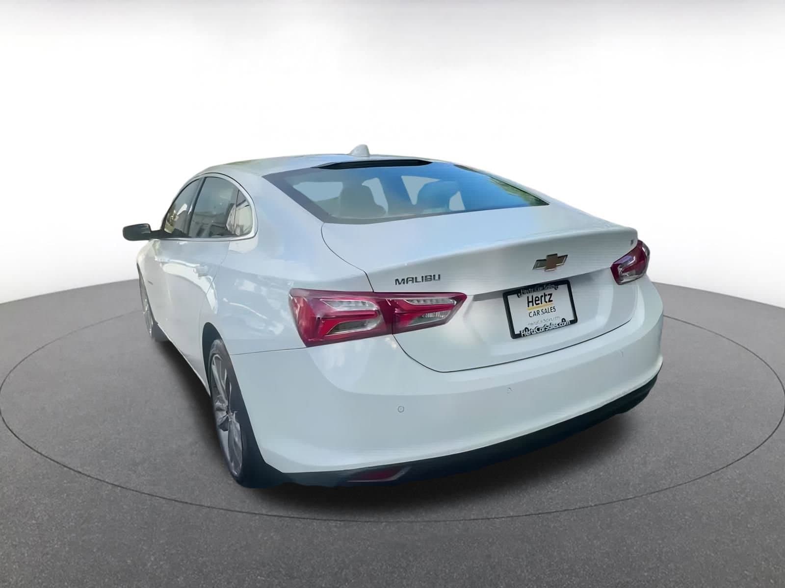 Thumbnail: 2024 Chevrolet Malibu - 11