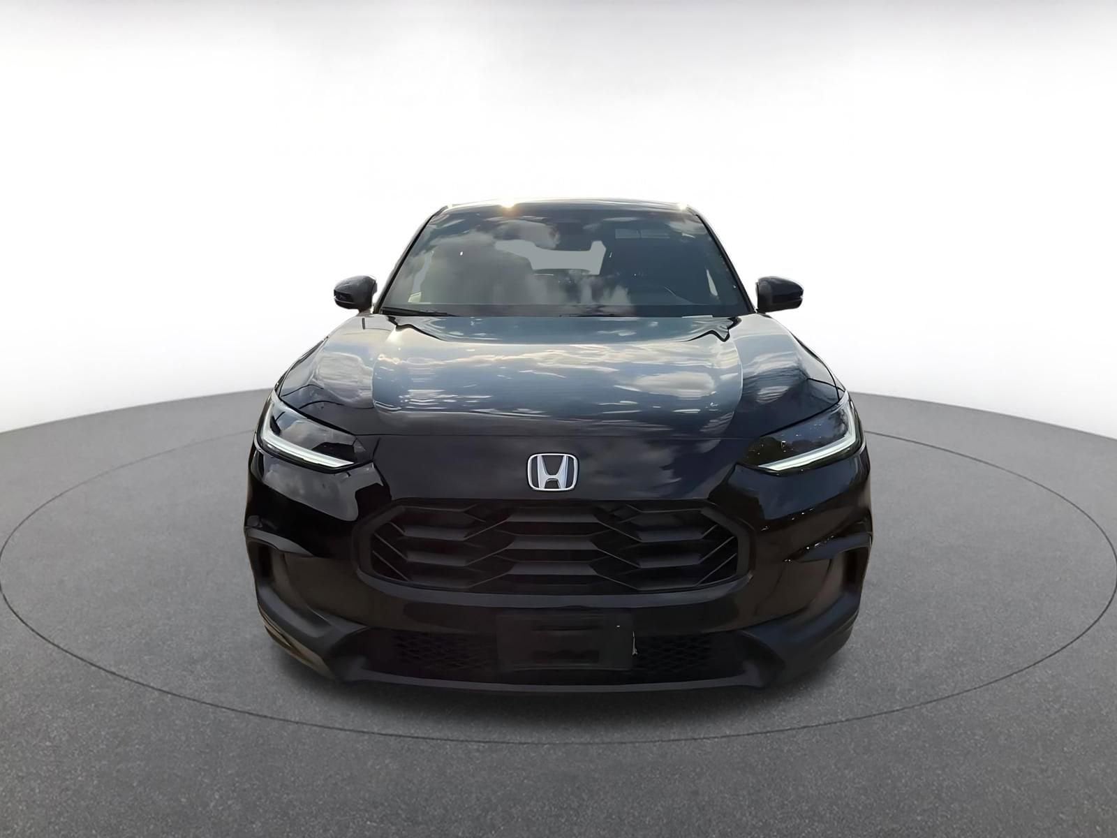 Thumbnail: 2025 Honda HR-V - 4