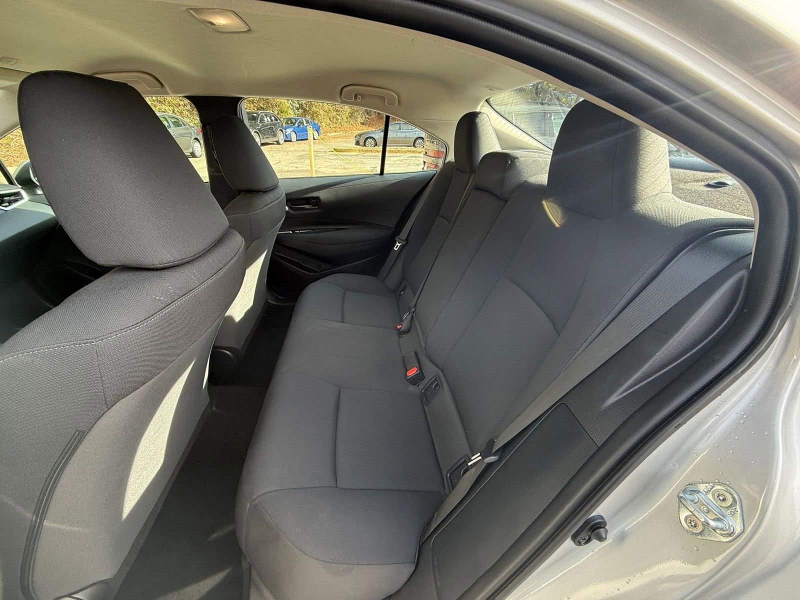 Thumbnail: 2025 Toyota Corolla - 25