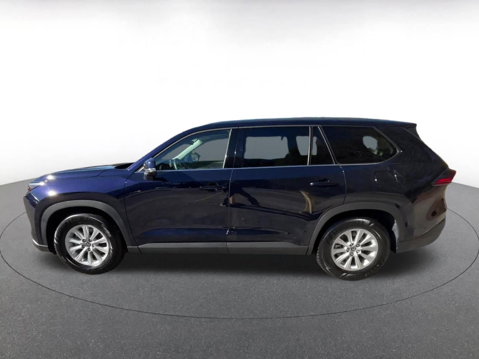 Thumbnail: 2025 Toyota Grand Highlander - 9