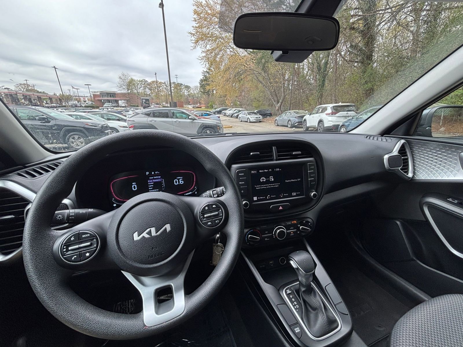 Thumbnail: 2025 Kia Soul - 33