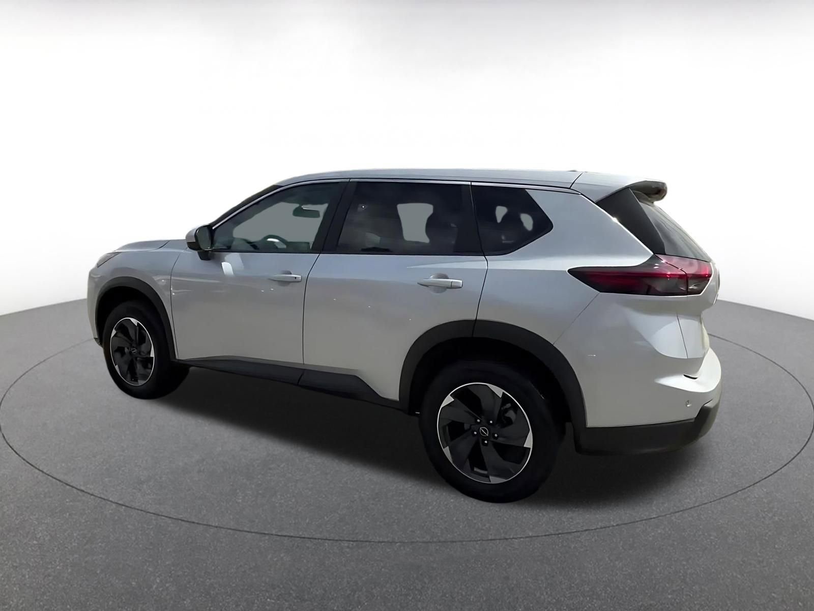 Thumbnail: 2025 Nissan Rogue - 10