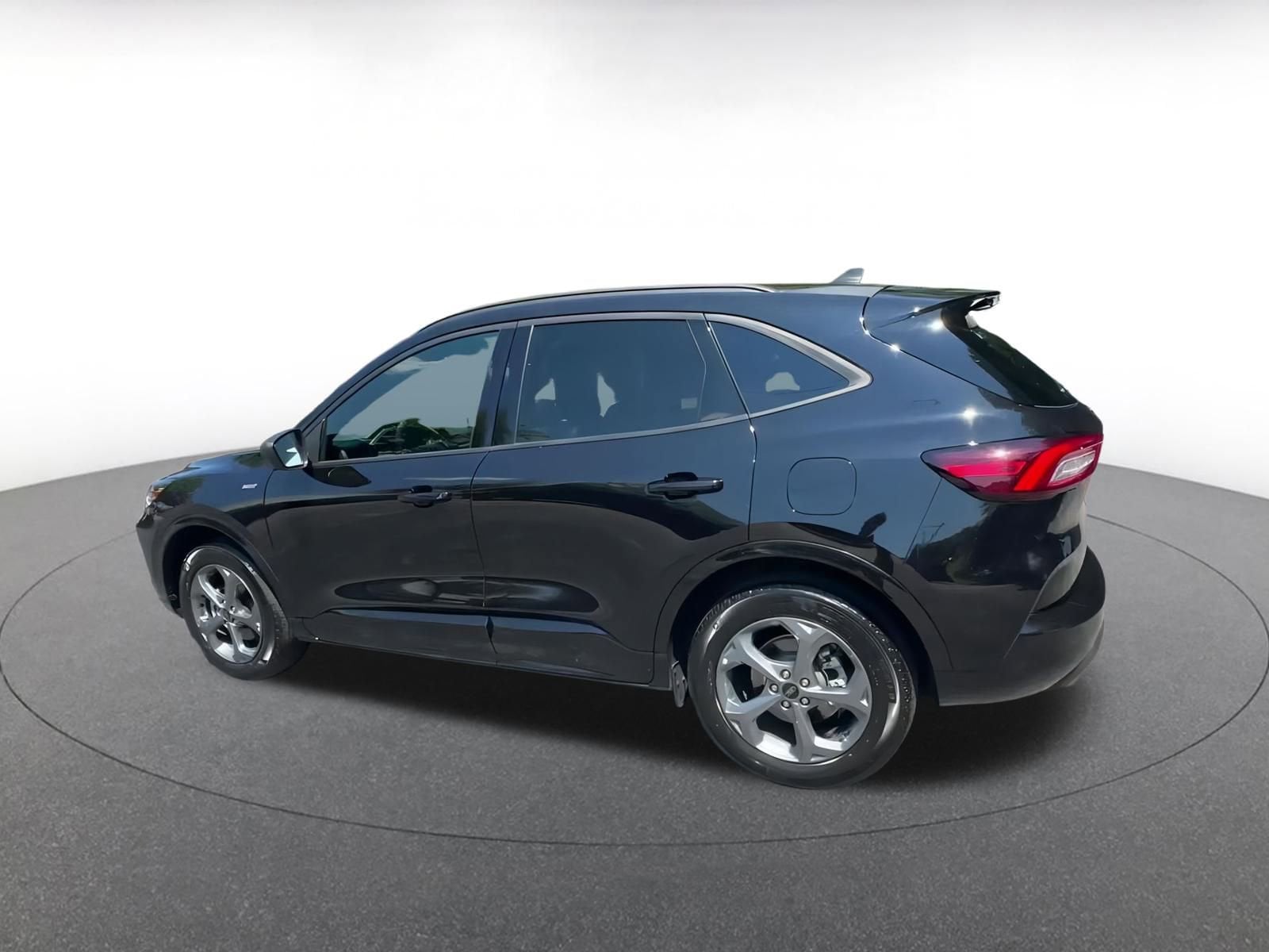 Thumbnail: 2024 Ford Escape - 10