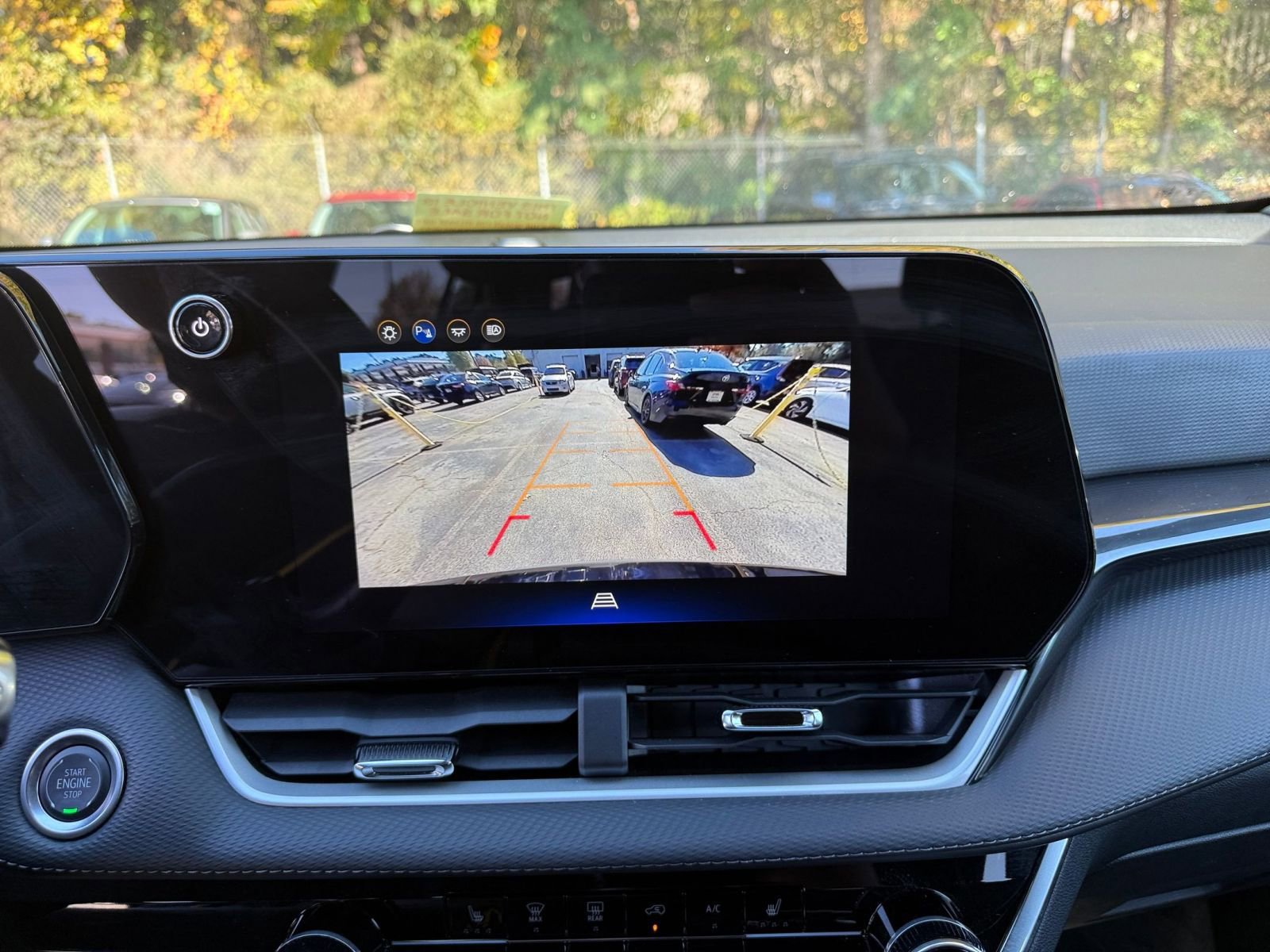 Thumbnail: 2025 Chevrolet Equinox - 17