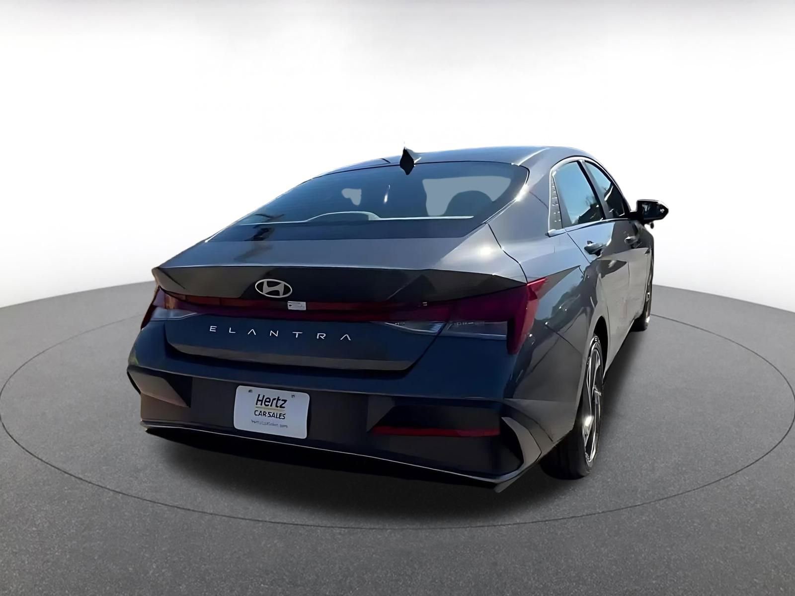 Thumbnail: 2025 Hyundai Elantra - 15
