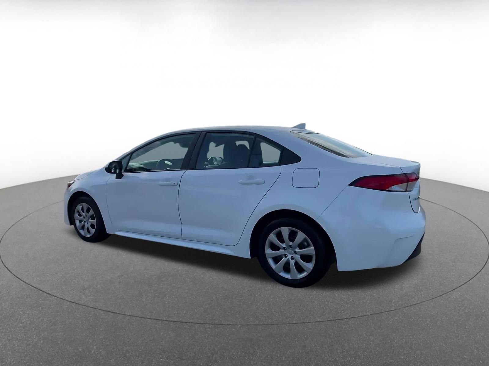 Thumbnail: 2025 Toyota Corolla - 10