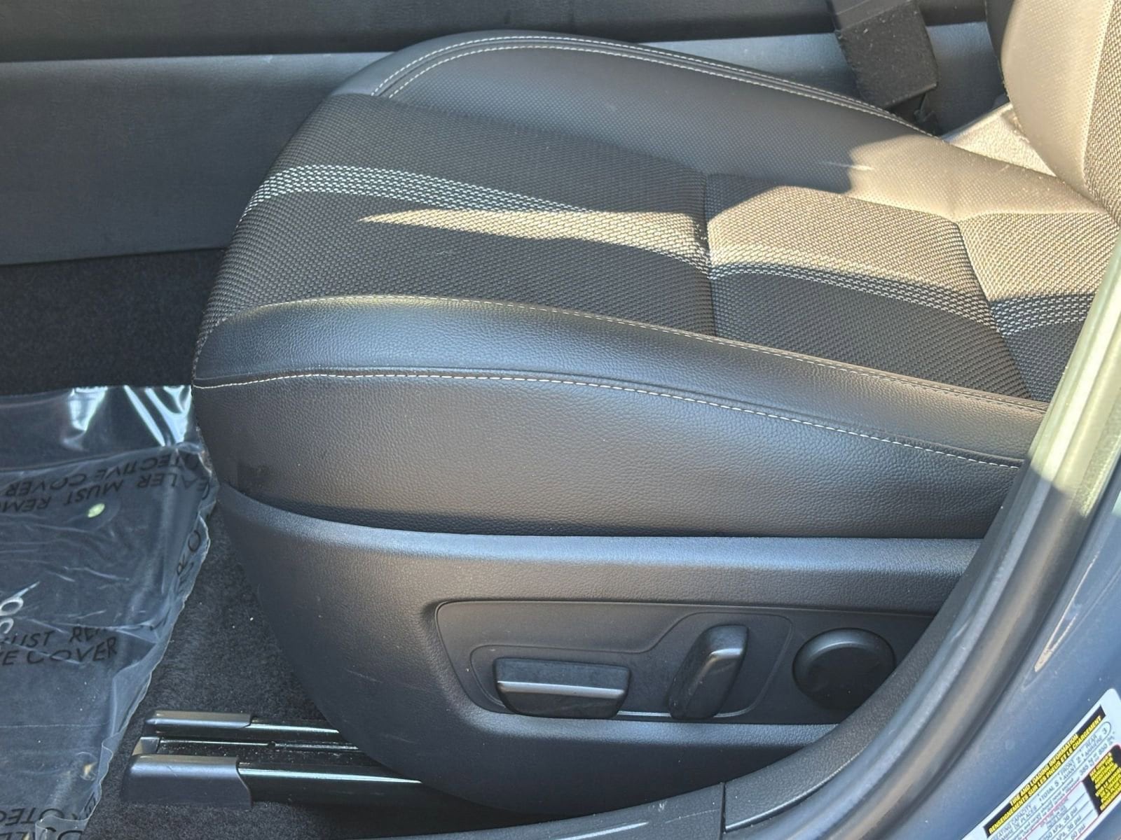 Thumbnail: 2025 Mazda CX-50 - 23