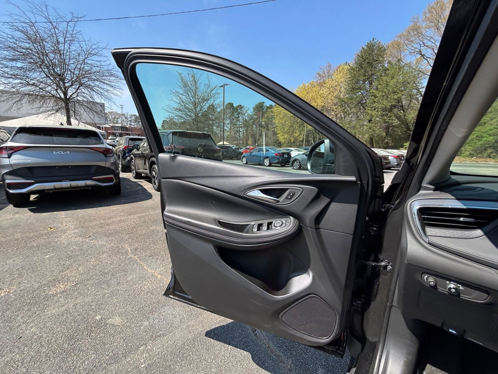 Thumbnail: 2025 Buick Encore GX - 18