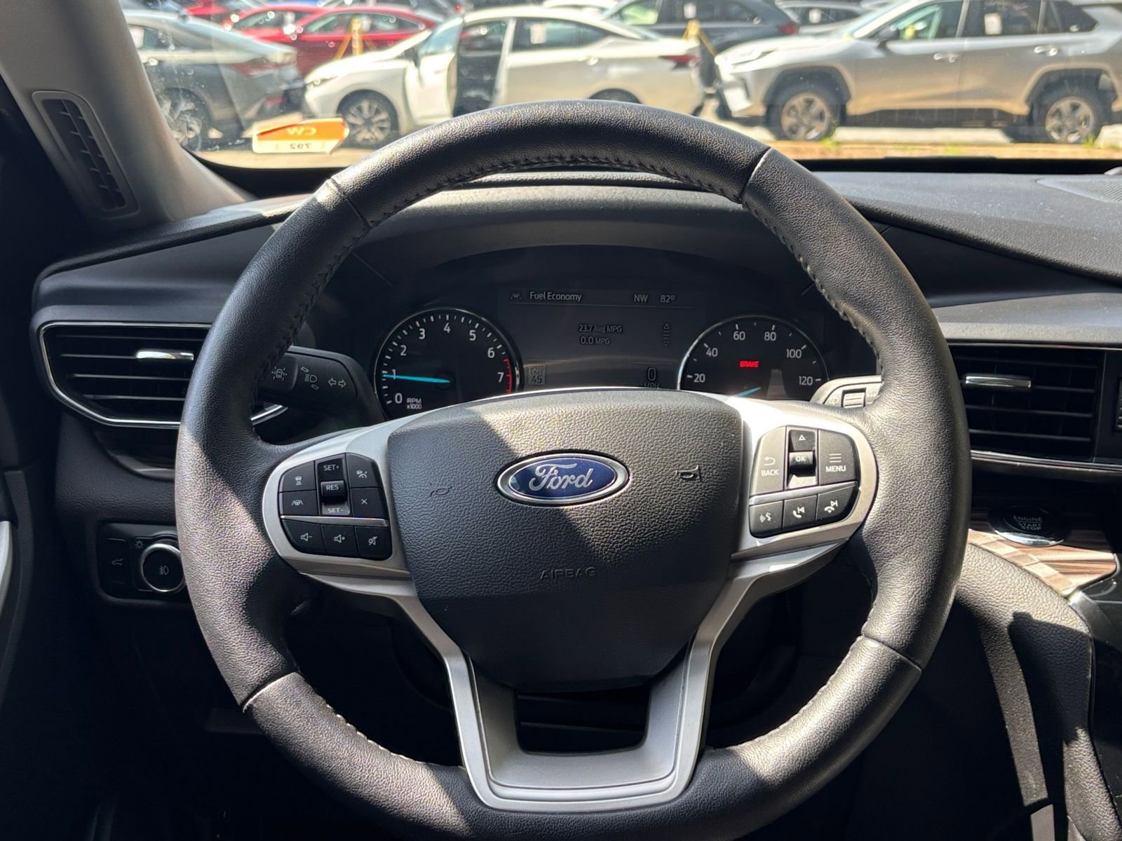 Thumbnail: 2024 Ford Explorer - 30