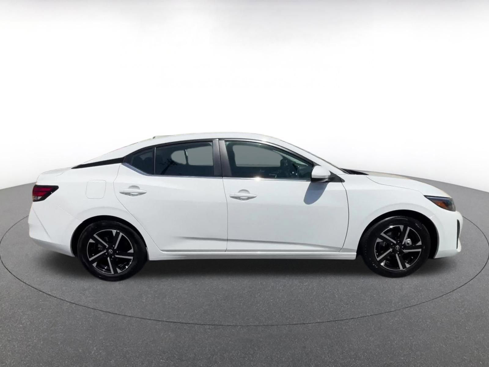 Thumbnail: 2025 Nissan Sentra - 16
