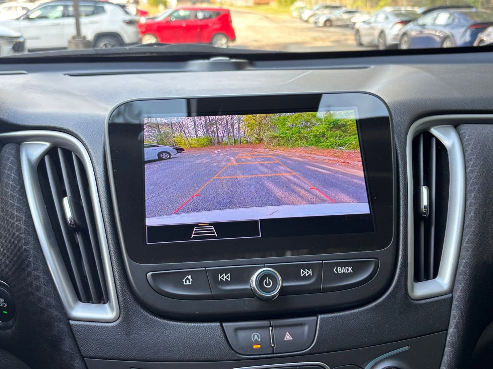 Thumbnail: 2024 Chevrolet Malibu - 24