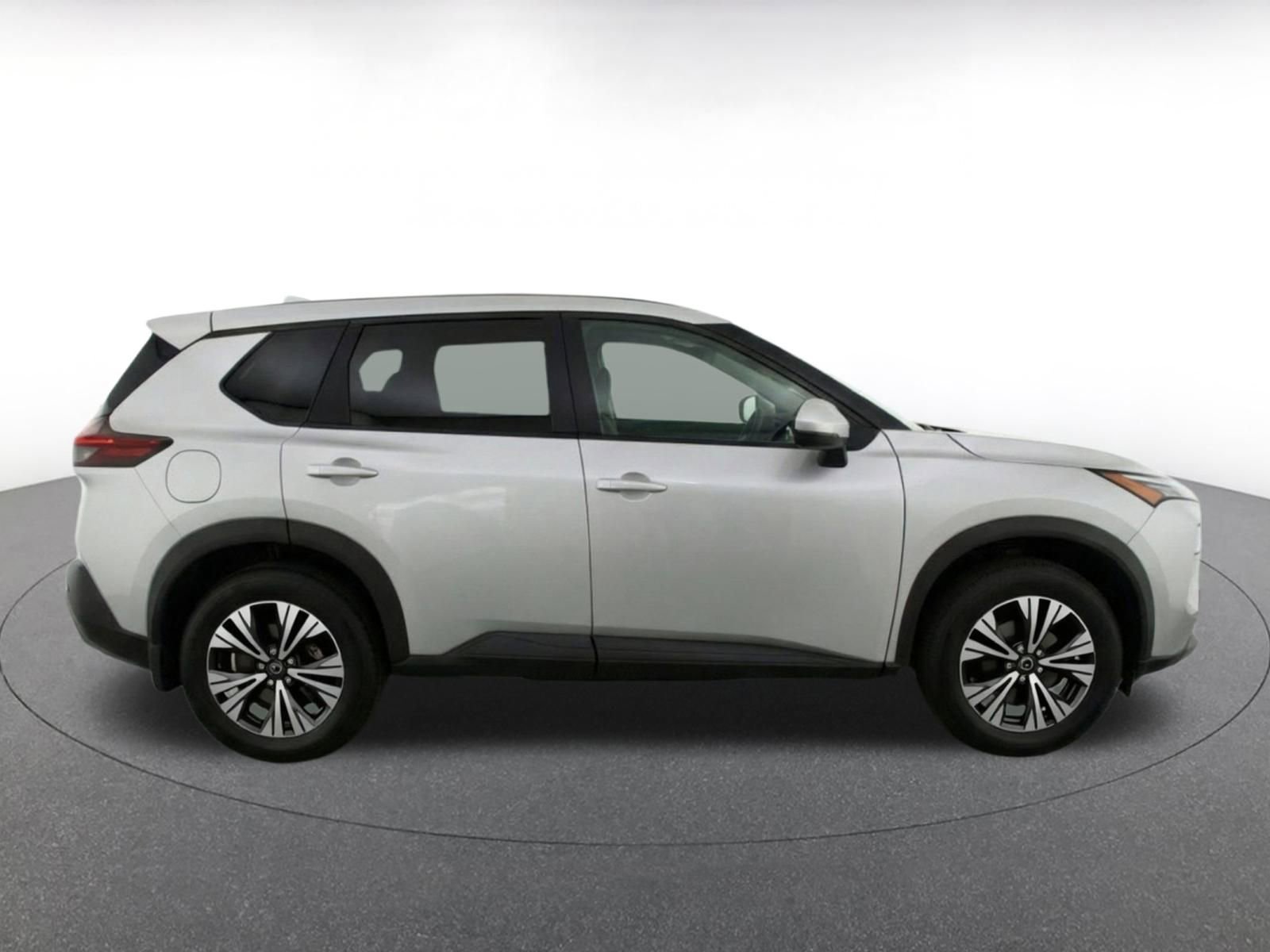 Thumbnail: 2023 Nissan Rogue - 14