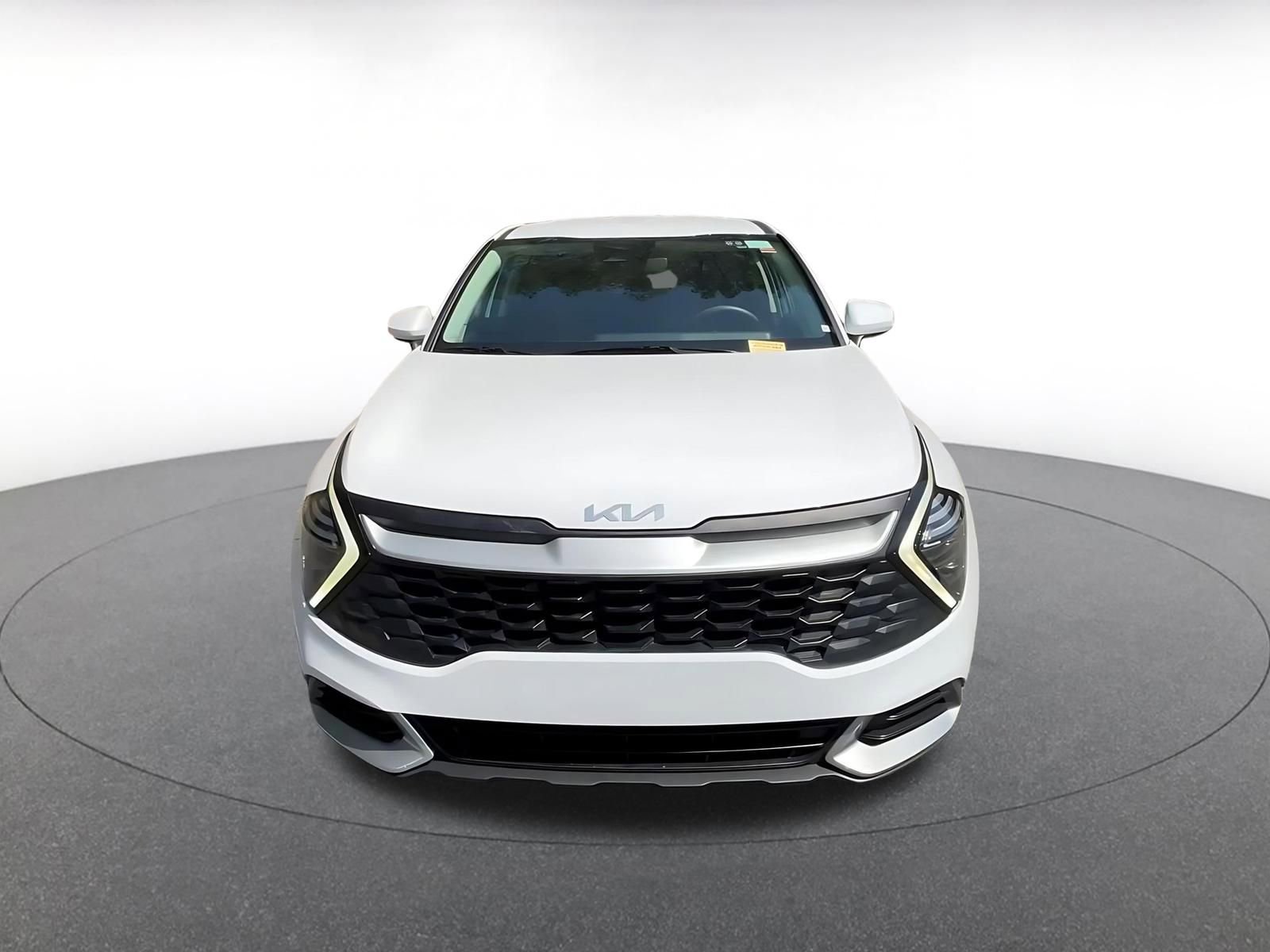 Thumbnail: 2025 Kia Sportage - 4