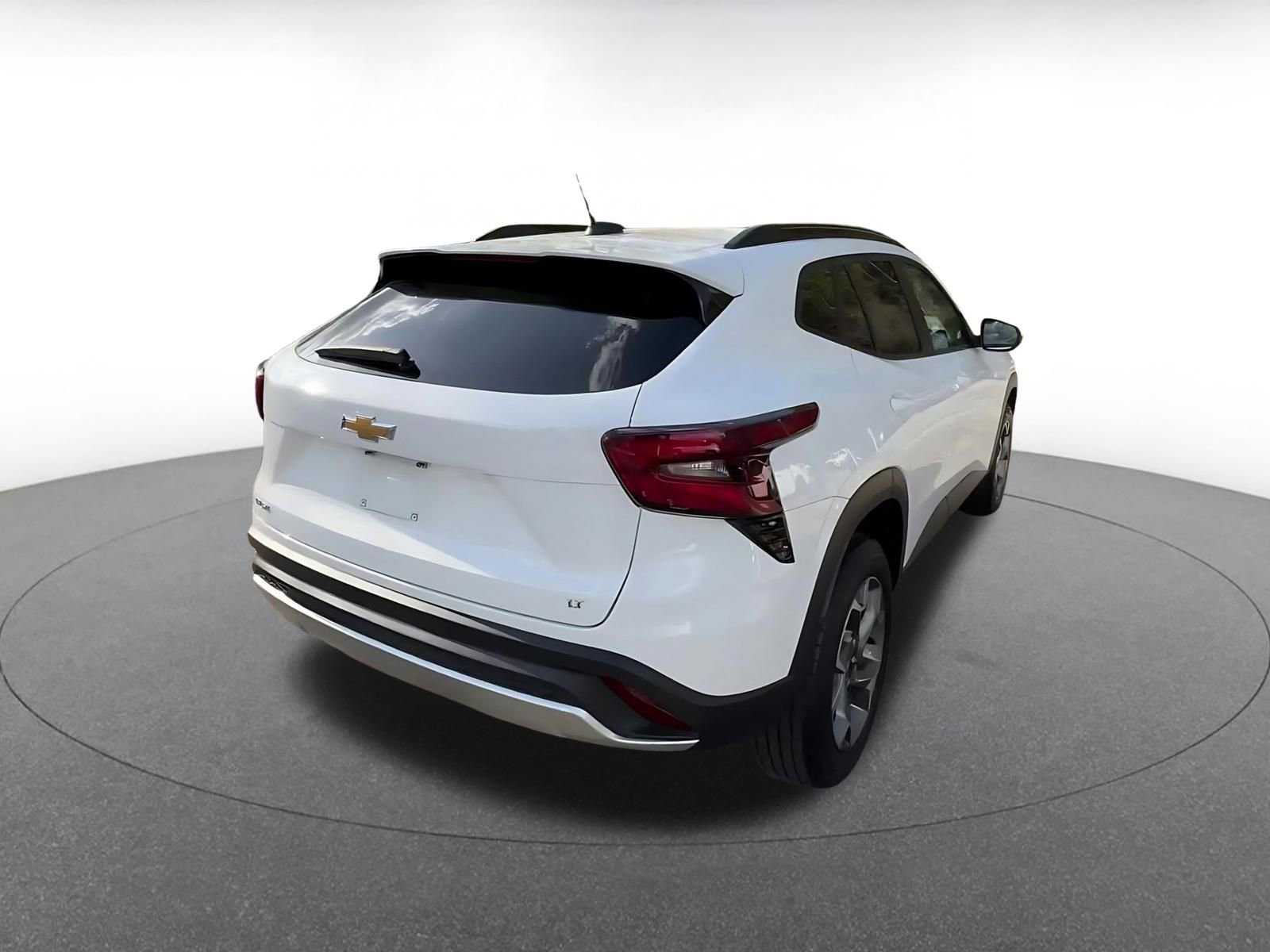 Thumbnail: 2025 Chevrolet Trax - 14