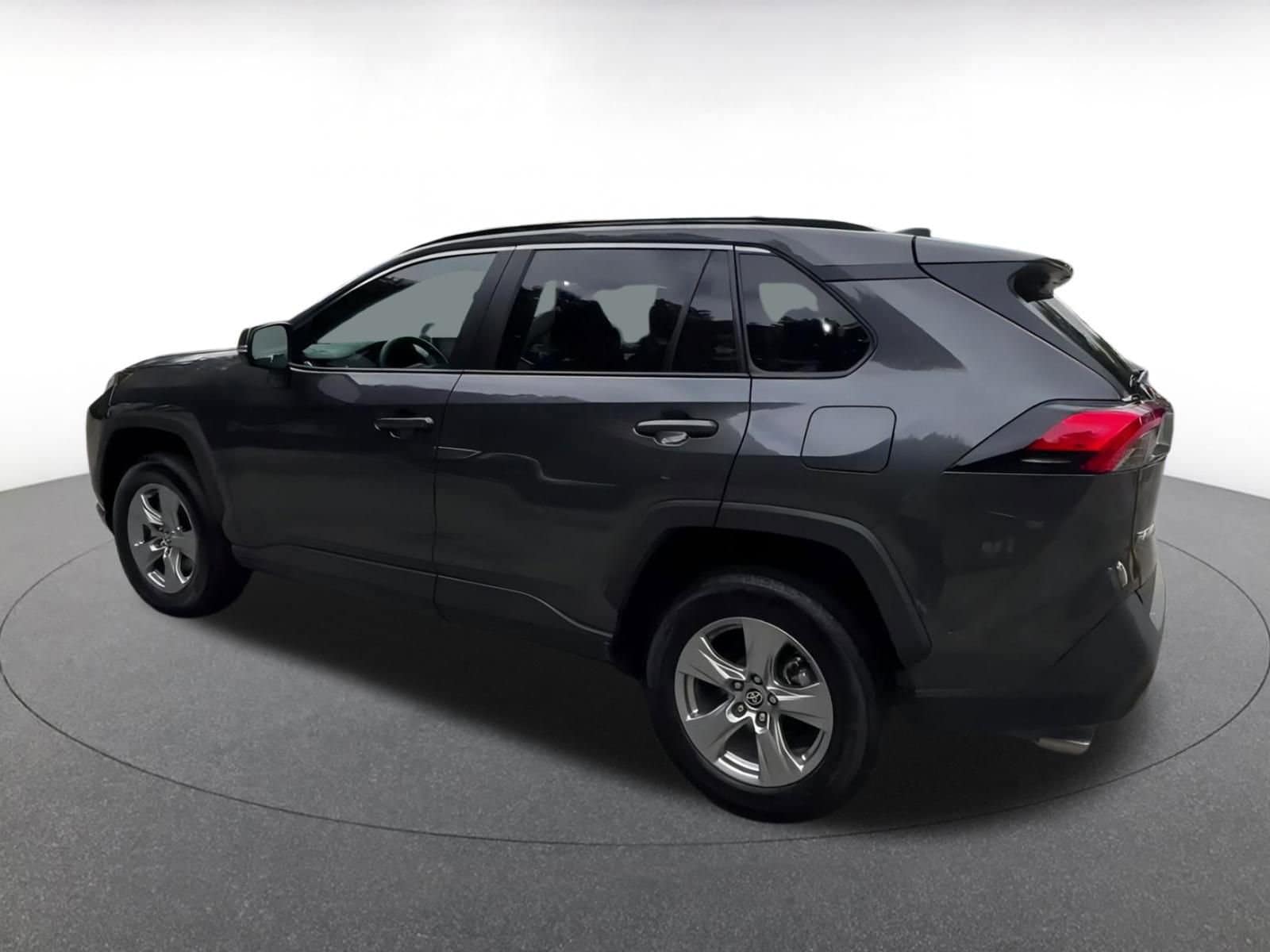 Thumbnail: 2025 Toyota RAV4 - 10