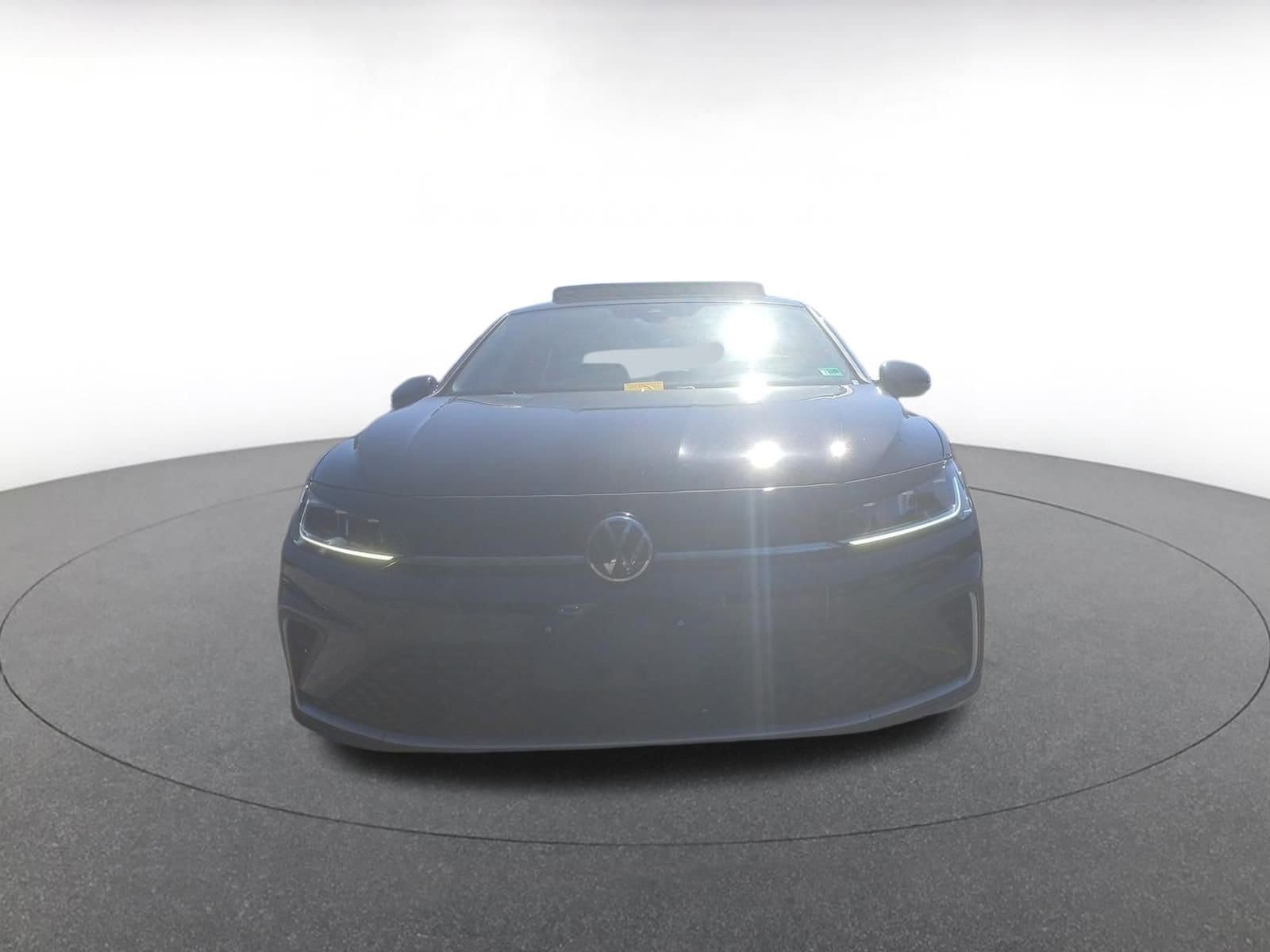 Thumbnail: 2025 Volkswagen Jetta - 1