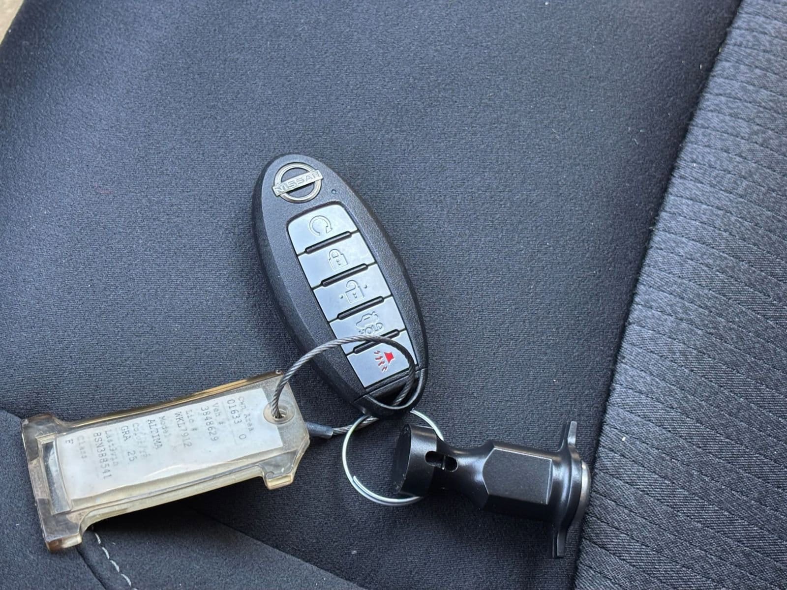 Thumbnail: 2025 Nissan Altima - 25