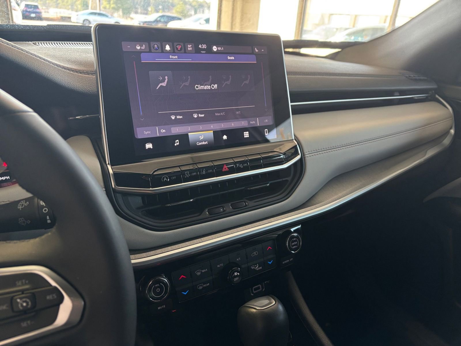 Thumbnail: 2025 Jeep Compass - 23