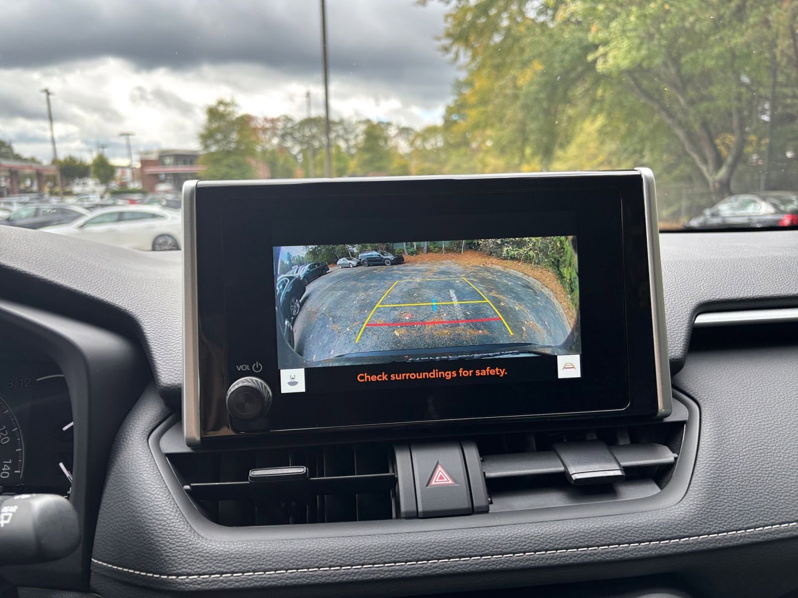 Thumbnail: 2025 Toyota RAV4 - 17