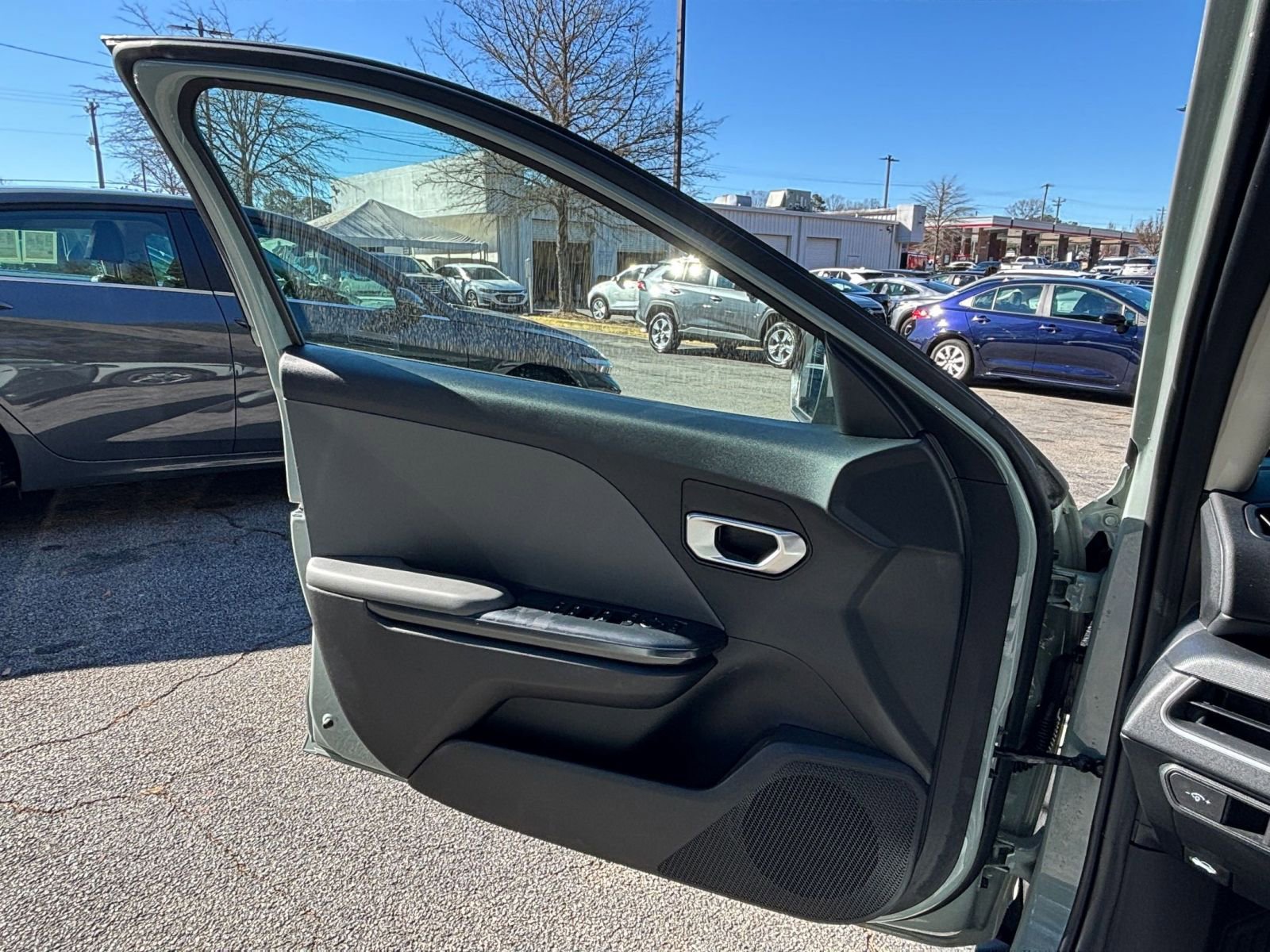 Thumbnail: 2025 Kia K4 - 18