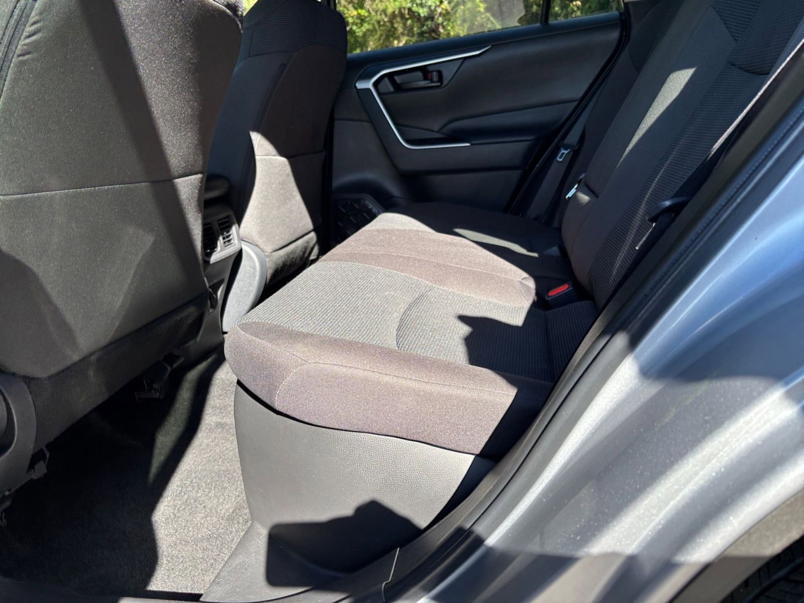 Thumbnail: 2025 Toyota RAV4 - 25